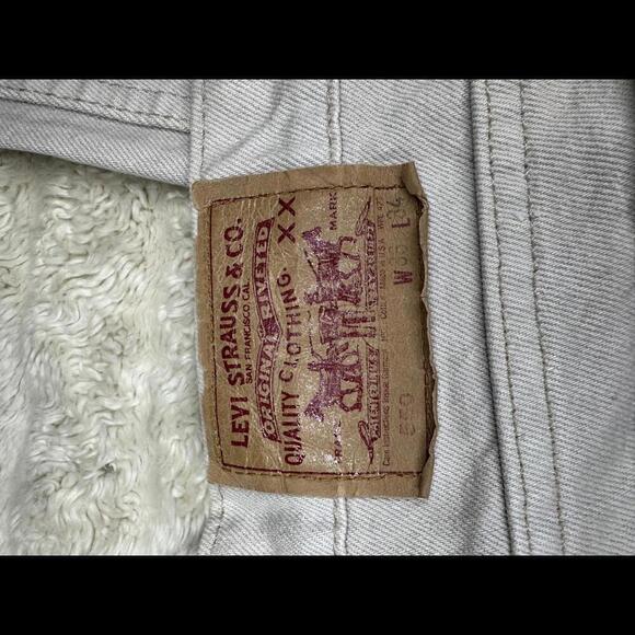 Vintage Levi's 550 Relaxed Fit Made in USA jeans Size 36x34 - Picture 8 of 9